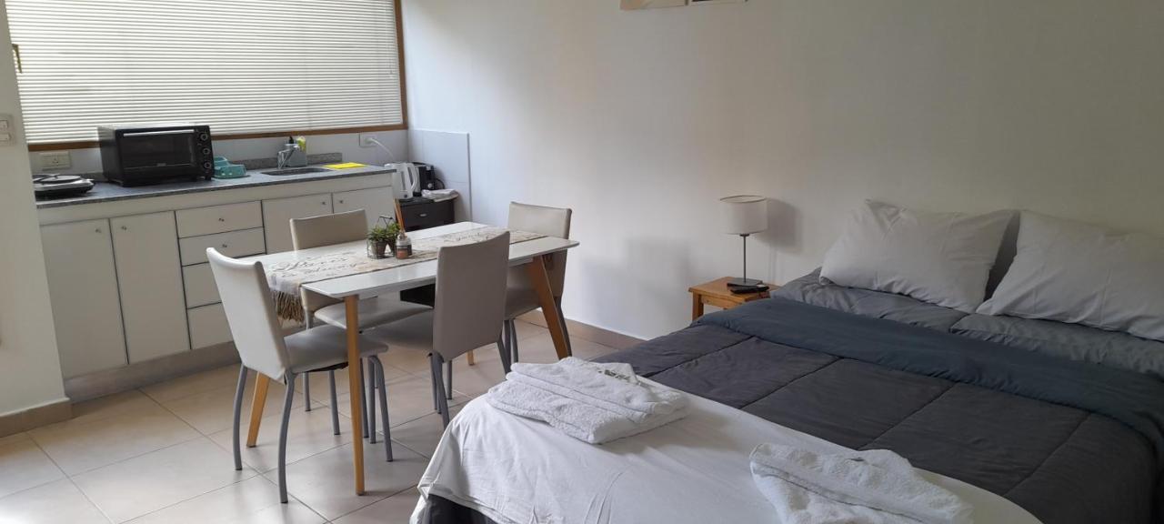Castor Fueguino: Departamento Calido, Centrico Y Equipado - Wi Fi Apartment *